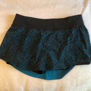 lululemon tennis skirt | size: 6